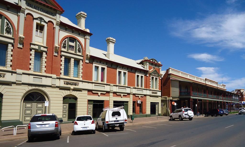 The Palace Hotel Kalgoorlie Buitenkant foto